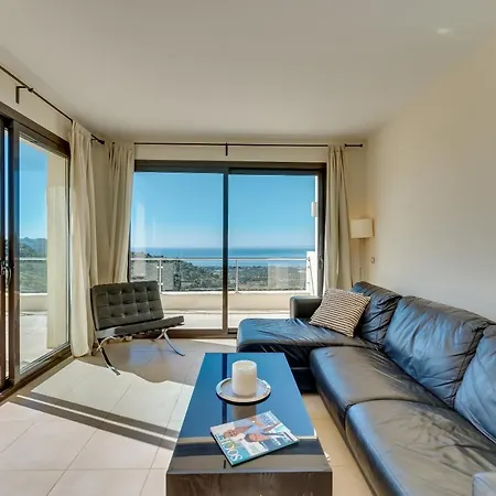 Luxury Penthouse Nyaraló *
