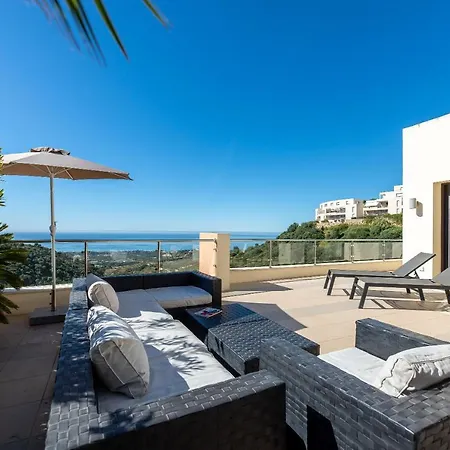 Nyaraló Luxury Penthouse